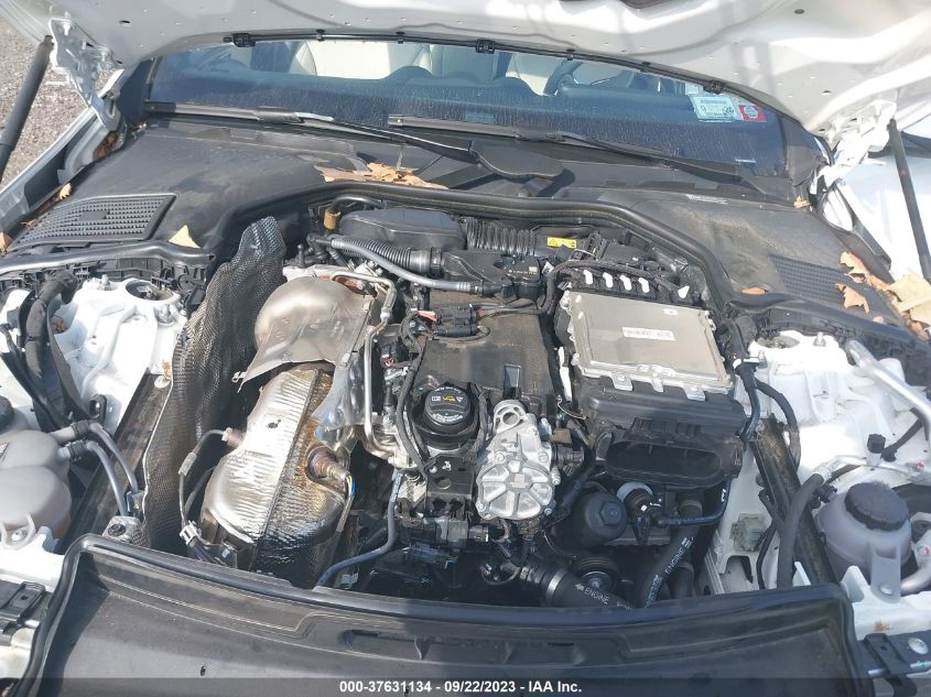 VIN W1KAF4HBXNR035668 2022 MERCEDES-BENZ C-CLASS C 300