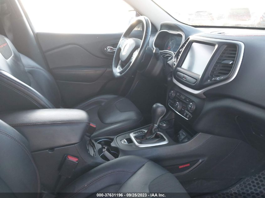 2015 JEEP CHEROKEE TRAILHAWK - 1C4PJMBS1FW667411