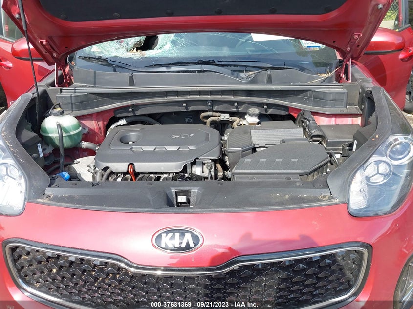 VIN KNDPMCAC3J7470058 2018 KIA SPORTAGE LX