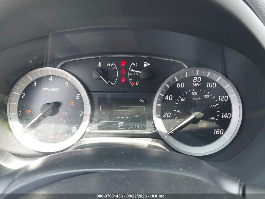2015 NISSAN SENTRA SR - 3N1AB7AP8FY301118