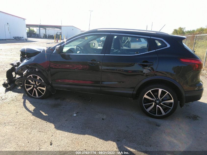 2017 NISSAN ROGUE SPORT SL - JN1BJ1CPXHW034849