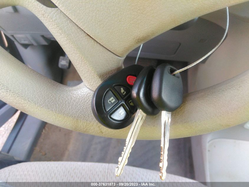 2014 TOYOTA SIENNA LE - 5TDKK3DC8ES496033
