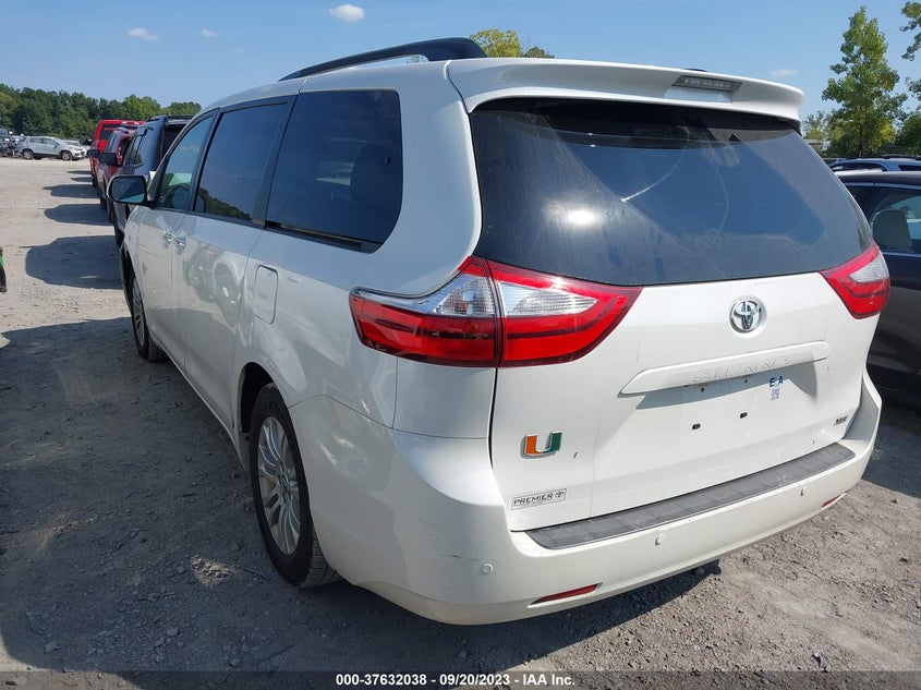 VIN 5TDYZ3DC6HS792016 2017 TOYOTA SIENNA XLE AUTO ACCESS