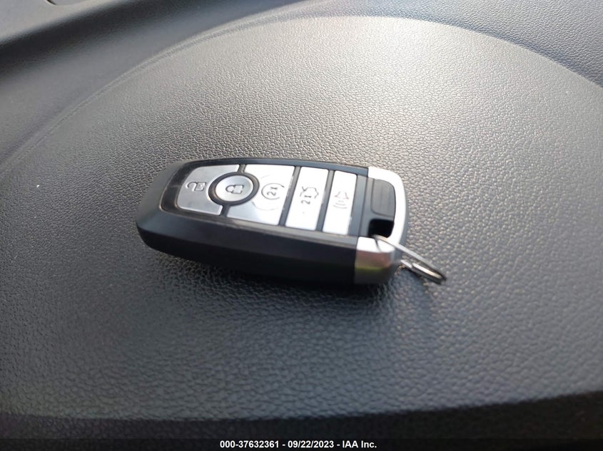 VIN 1FM5K8D82JGC53713 2018 FORD EXPLORER XLT