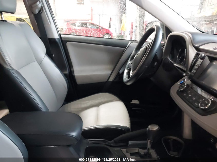 VIN 2T3DFREV3HW590369 2017 TOYOTA RAV4 LIMITED/SE/PLATINUM