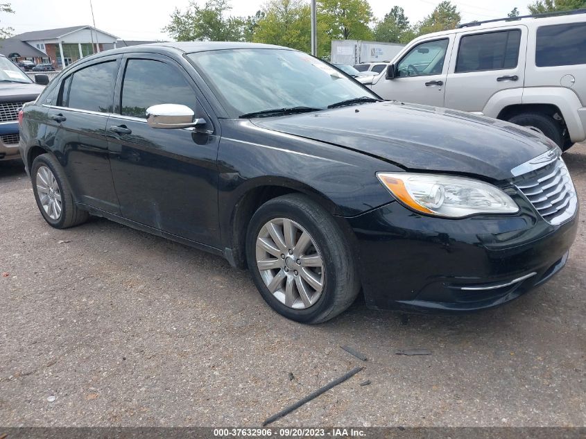 2013 CHRYSLER 200 TOURING - 1C3CCBBB2DN612521