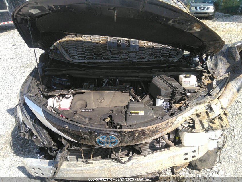 VIN 5TDXRKEC8PS143143 2023 TOYOTA SIENNA XSE/XSE 25TH ANNIVERSARY