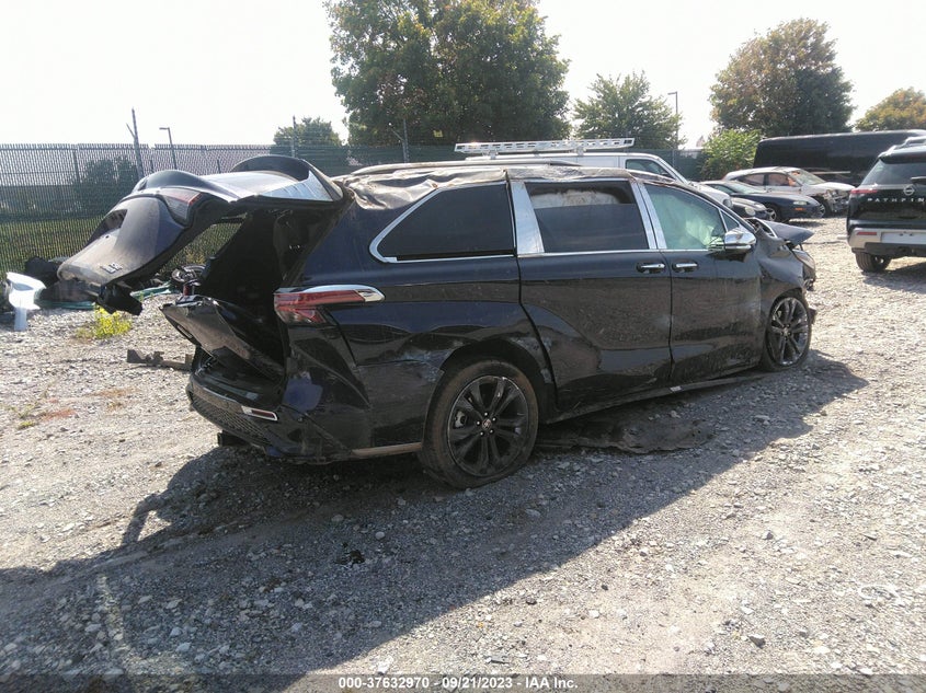 VIN 5TDXRKEC8PS143143 2023 TOYOTA SIENNA XSE/XSE 25TH ANNIVERSARY