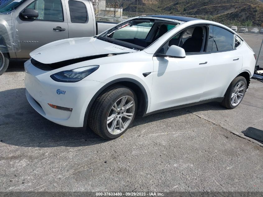 2021 TESLA MODEL Y LONG RANGE - 5YJYGDEE5MF270634