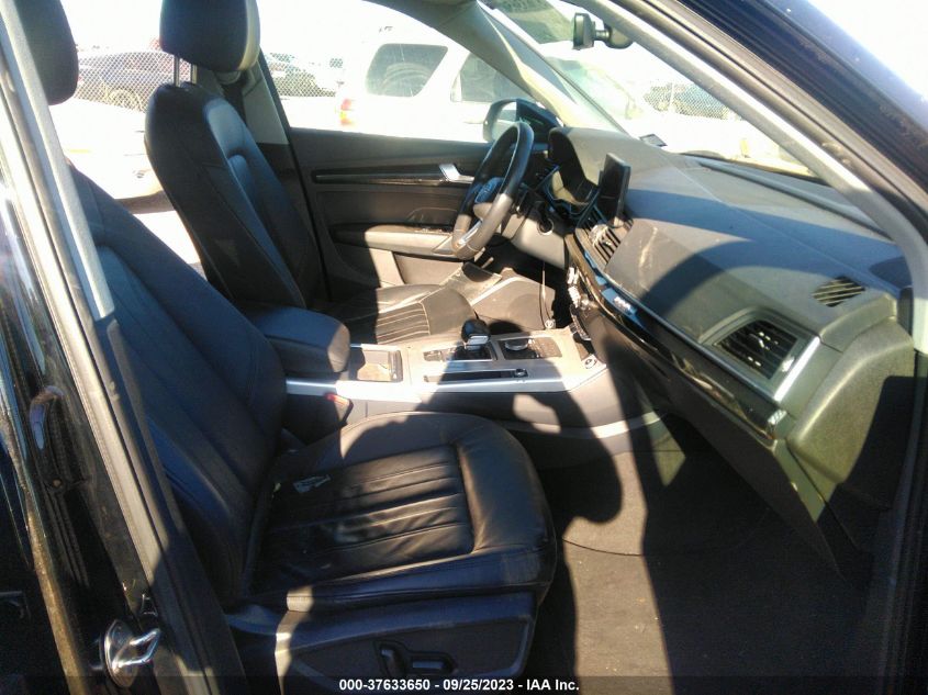 2018 AUDI Q5 PREMIUM/TECH PREMIUM - WA1ANAFY7J2140202