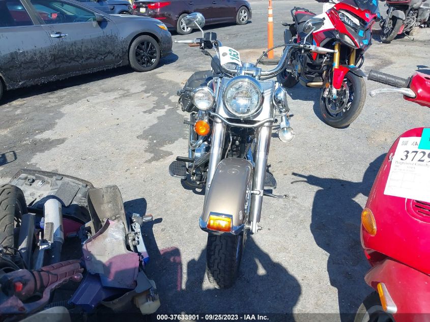 2004 HARLEY-DAVIDSON FLSTCI 1HD1BWB394Y051091