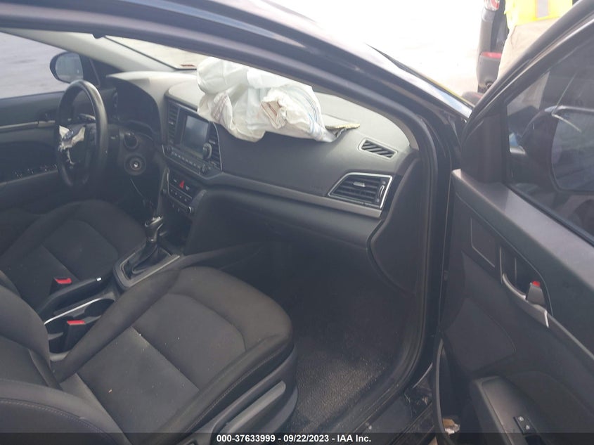 VIN 5NPD84LF5JH241591 2018 HYUNDAI ELANTRA SEL