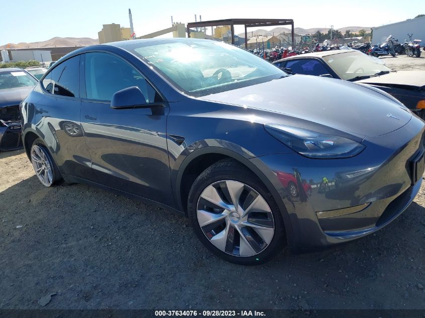 2023 TESLA MODEL Y LONG RANGE - 7SAYGDEE6PF624491