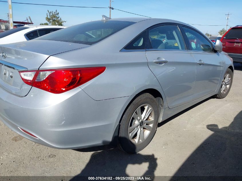 2013 HYUNDAI SONATA GLS - 5NPEB4AC4DH650961