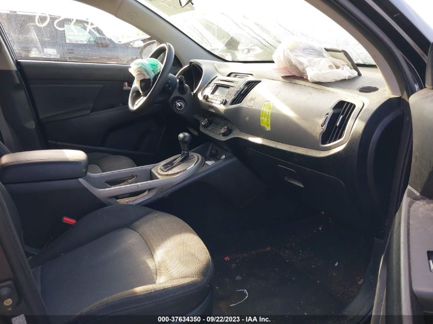 2016 KIA SPORTAGE LX - KNDPB3AC0G7868584
