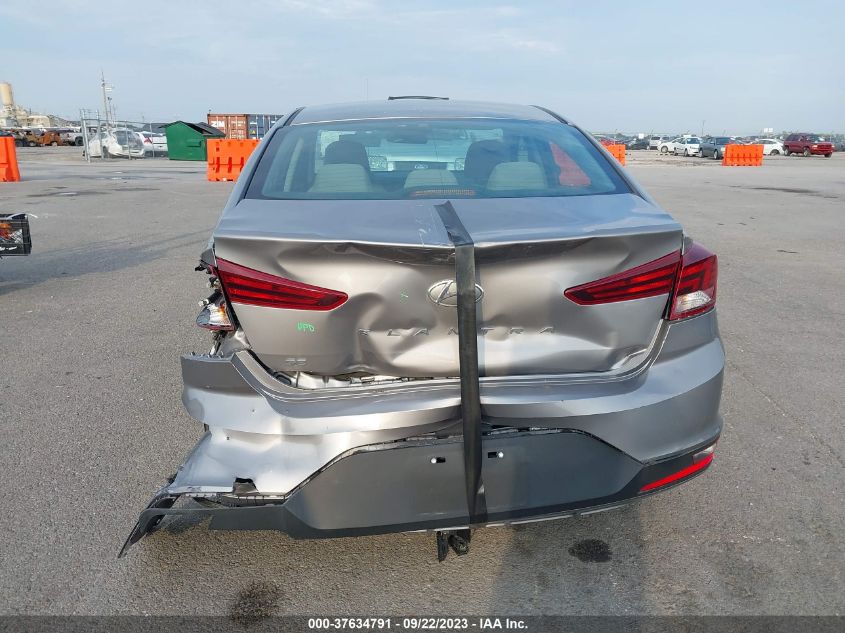2020 HYUNDAI ELANTRA SE - KMHD74LFXLU106615