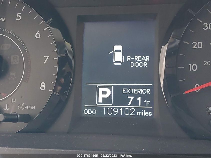 2015 TOYOTA SIENNA LE - 5TDKK3DC0FS605201