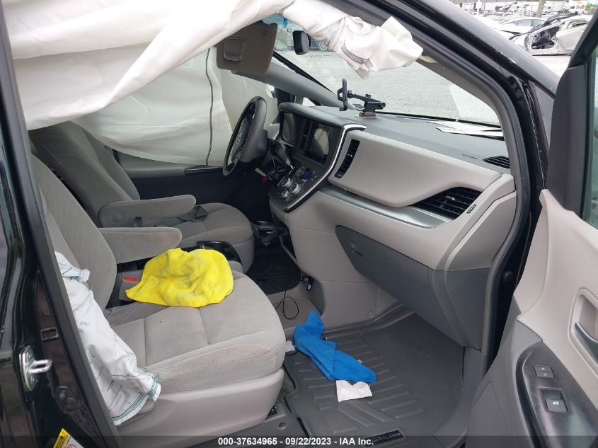 2015 TOYOTA SIENNA LE - 5TDKK3DC0FS605201