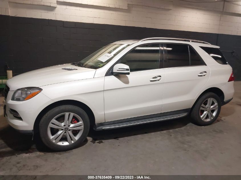 2013 MERCEDES-BENZ M-CLASS ML 350 4JGDA5HB4DA106044