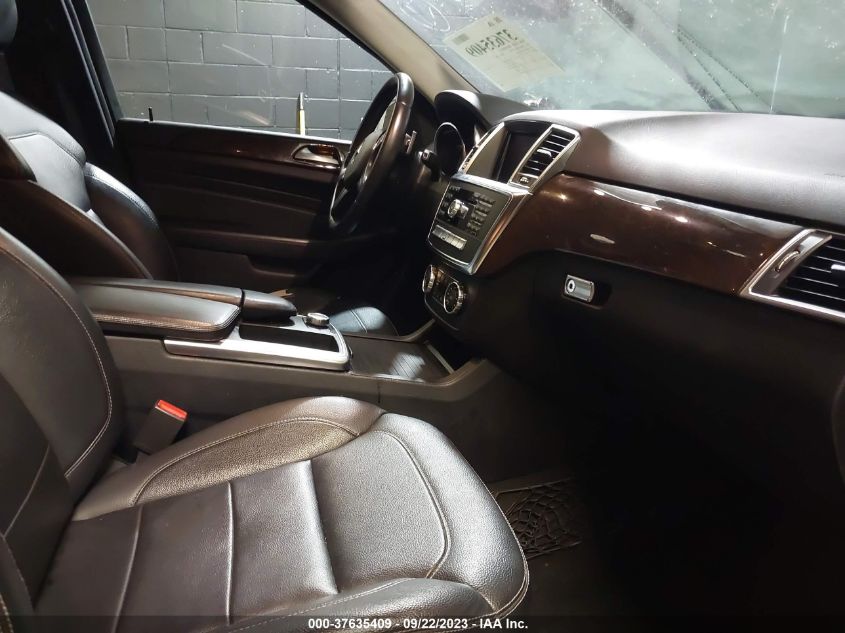 2013 MERCEDES-BENZ M-CLASS ML 350 4JGDA5HB4DA106044
