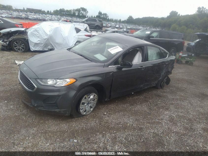 3FA6P0G76LR222271 Ford Fusion S 2