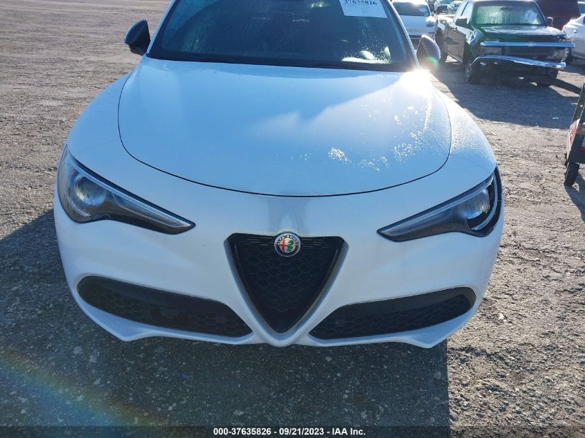 ZASPAKBN9K7C44067 Alfa Romeo Stelvio TI 11