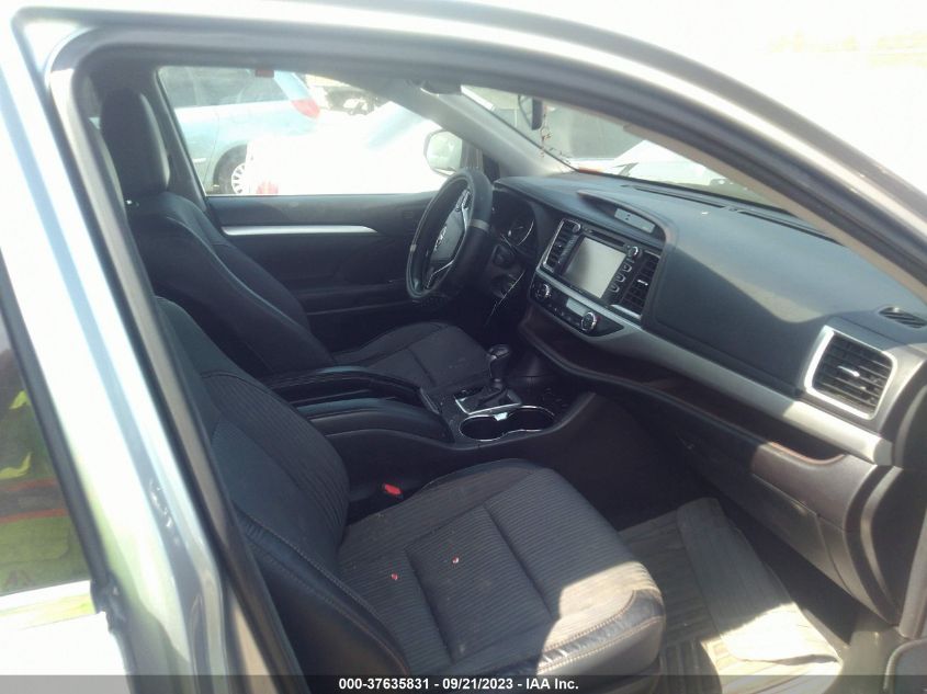 2016 TOYOTA HIGHLANDER LE/LE PLUS - 5TDBKRFH1GS333819