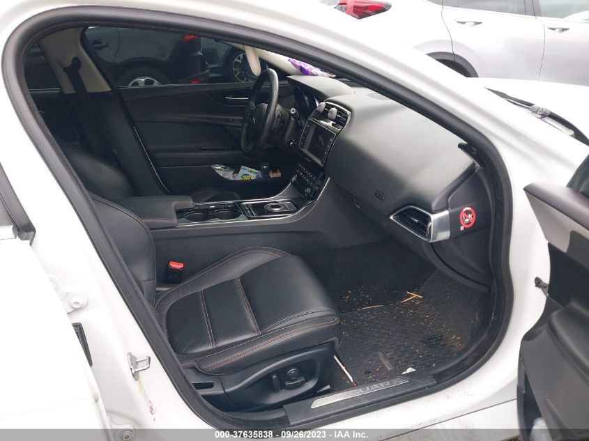 2017 JAGUAR XE 35T PRESTIGE - SAJAK4BV3HA968504