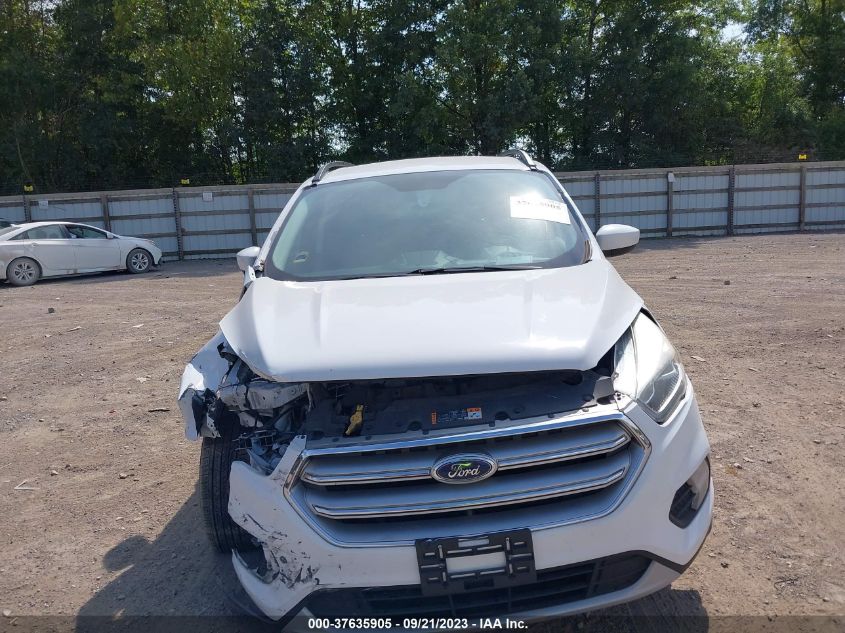 2017 FORD ESCAPE SE - 1FMCU0GD3HUD84043