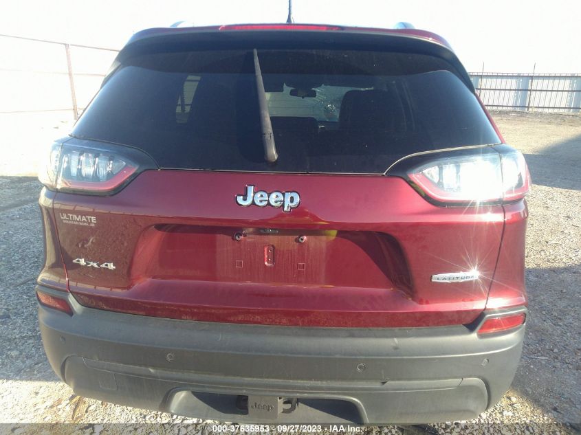 1C4PJMLB9KD211810 Jeep Cherokee LATITUDE PLUS 17