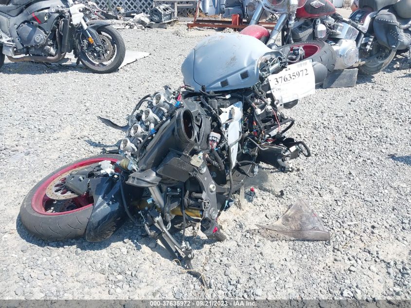 2023 SUZUKI GSX-R750 - JS1GR7MA4P7101683