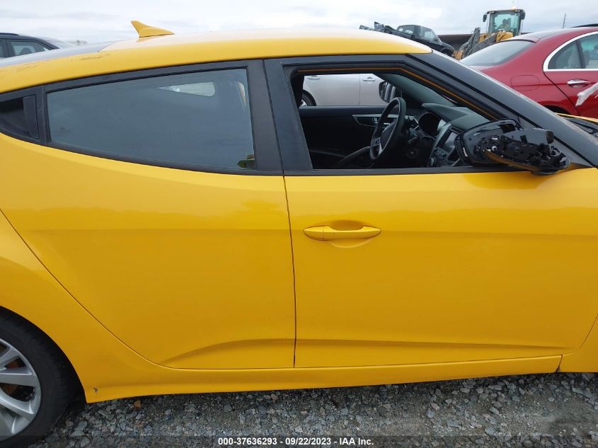 2016 HYUNDAI VELOSTER - KMHTC6AD9GU269556