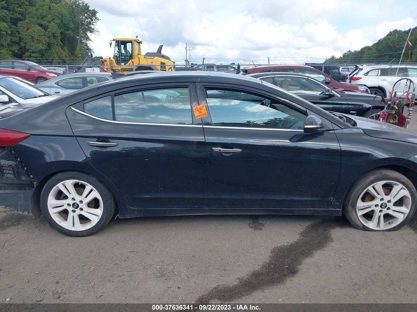 VIN 5NPD84LF5HH062851 2017 HYUNDAI ELANTRA LIMITED