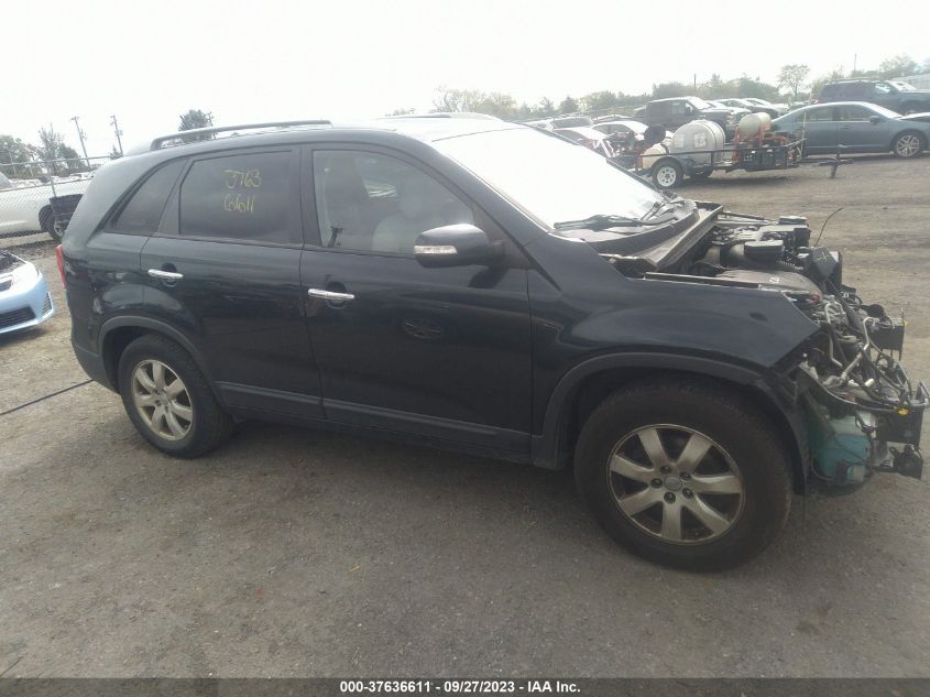 2013 KIA SORENTO LX - 5XYKT4A60DG350707