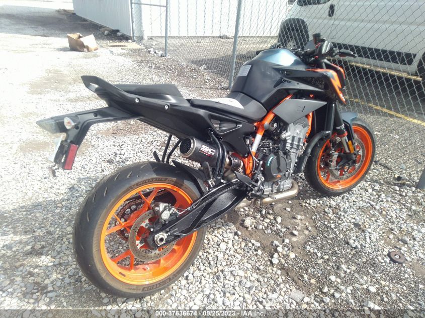2022 KTM 890 DUKE R - VBKTU9406NM840119