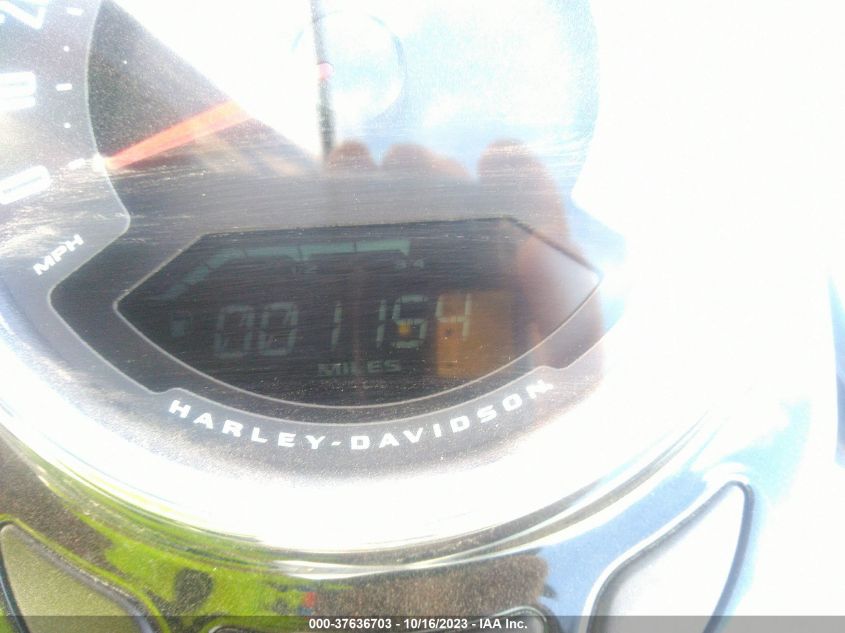 2022 HARLEY-DAVIDSON FLHCS 1HD1YBK12NB028178