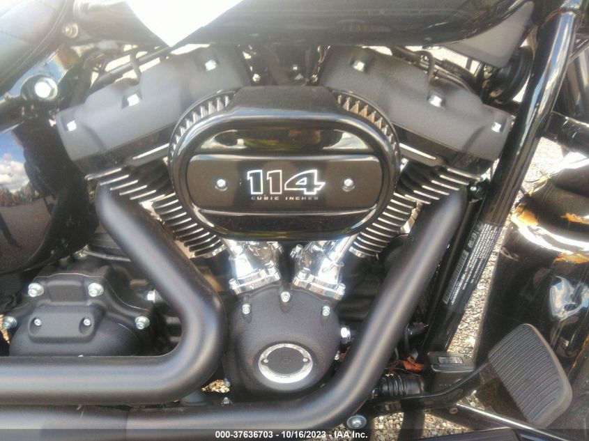 2022 HARLEY-DAVIDSON FLHCS 1HD1YBK12NB028178