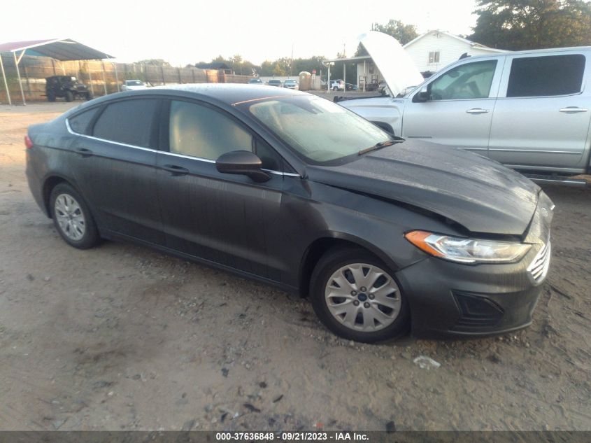 3FA6P0G74KR126721 Ford Fusion S