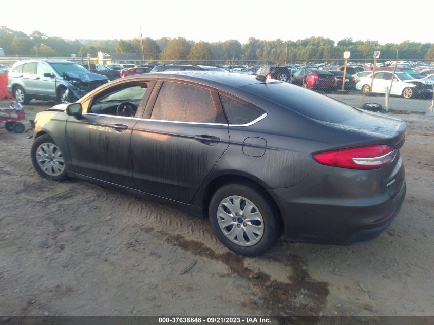 3FA6P0G74KR126721 Ford Fusion S 3