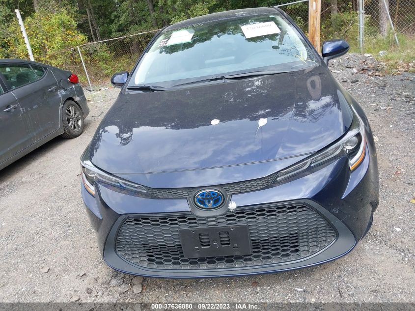 2022 TOYOTA COROLLA HYBRID LE - JTDEAMDE6NJ044120