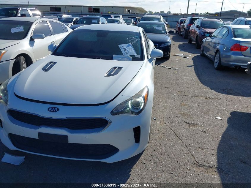 2018 KIA STINGER - KNAE15LA5J6031129