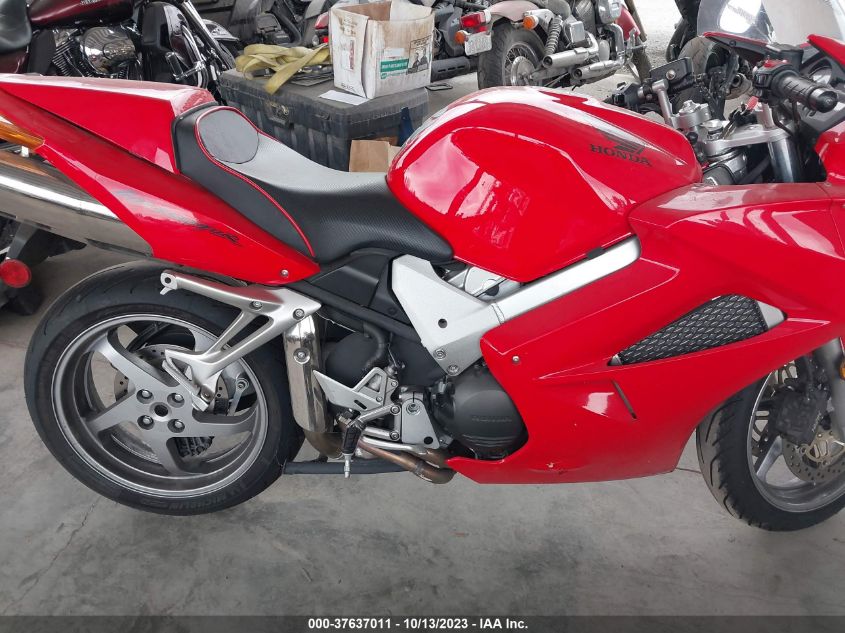 2005 HONDA VFR800 JH2RC46125M700552