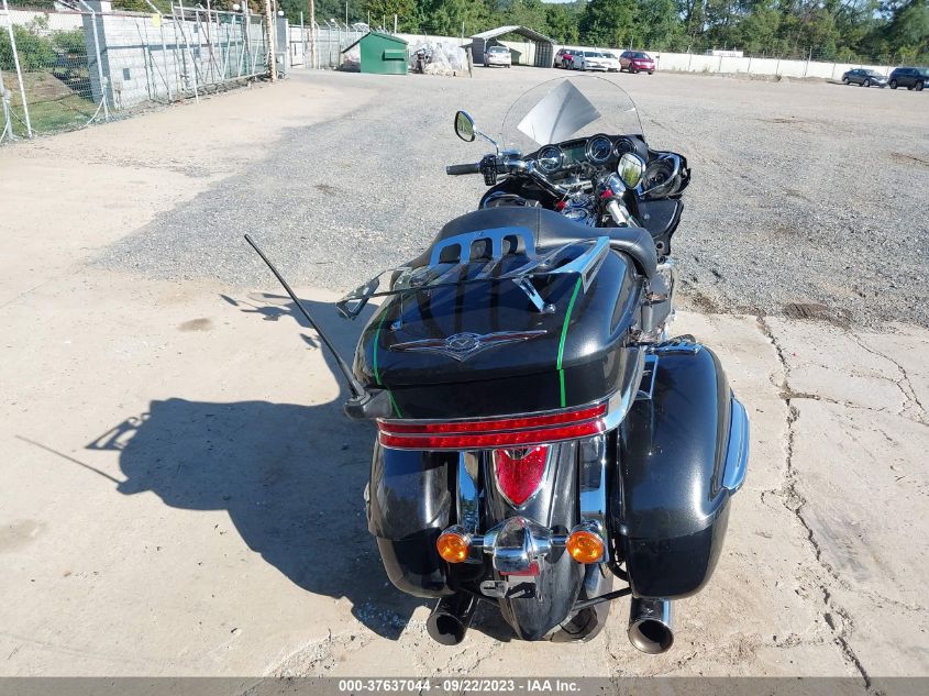 2015 KAWASAKI VN1700 B JKBVNRB1XFA010013