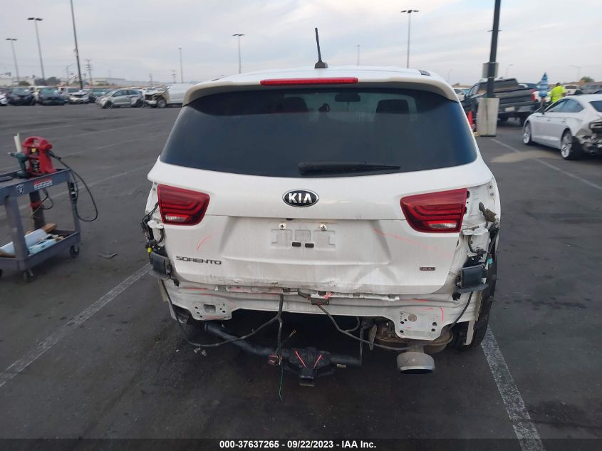 2019 KIA SORENTO LX - 5XYPG4A37KG444905