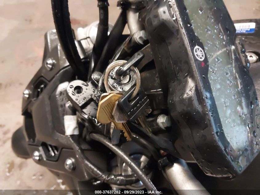 2017 YAMAHA FZ07 JYARM06E7HA012873
