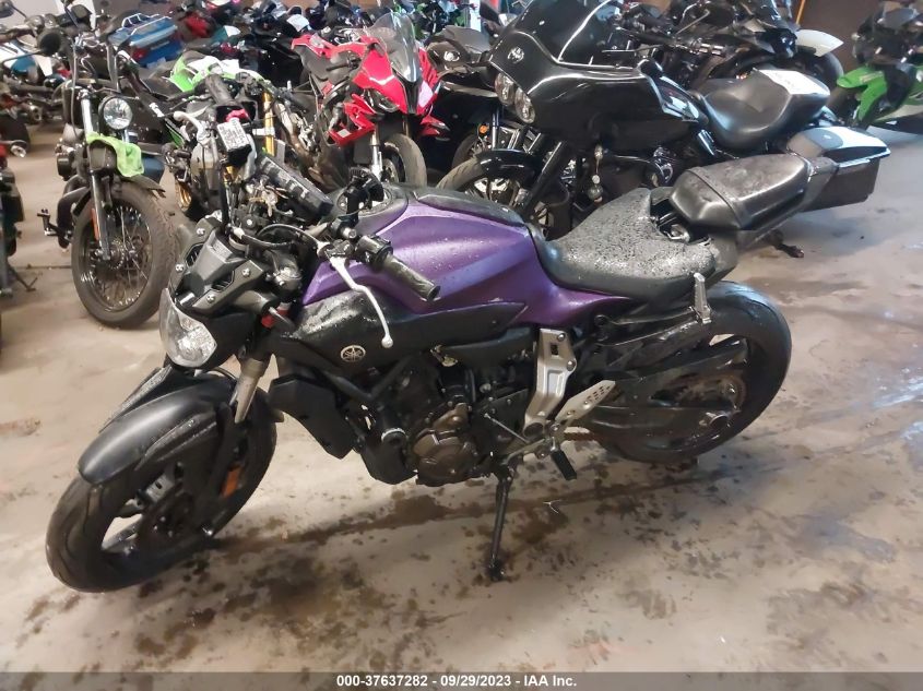 2017 YAMAHA FZ07 JYARM06E7HA012873