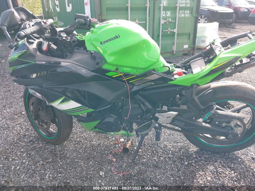 2018 KAWASAKI NINJA 650 JKAEXEK13JGA12140