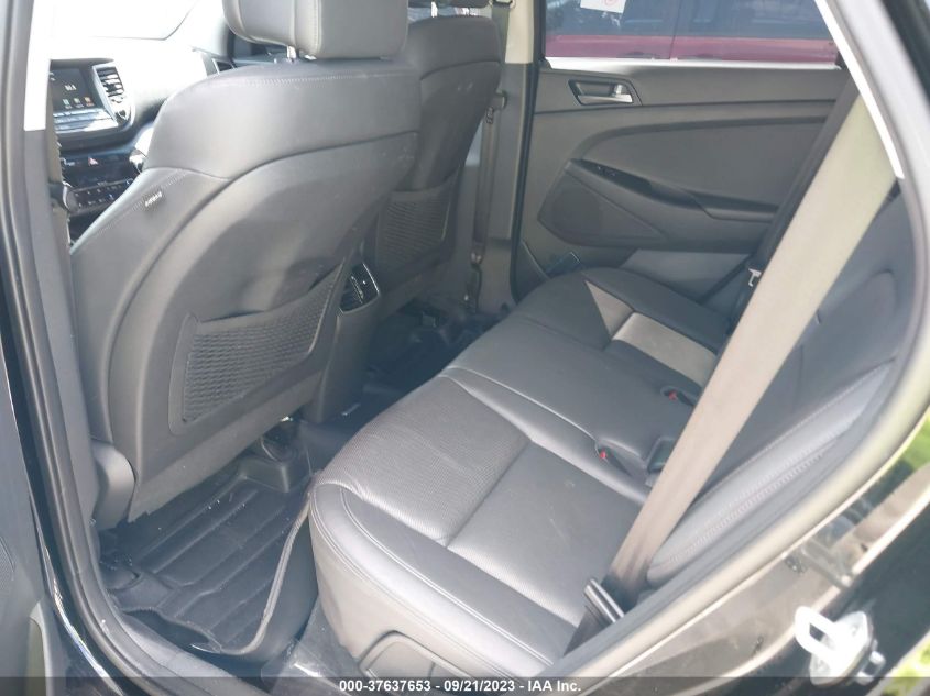 2016 HYUNDAI TUCSON LIMITED/SPORT AND ECO/SE - KM8J33A20GU222940