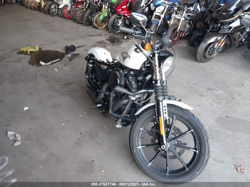 2018 HARLEY-DAVIDSON XL883 IRON 883 - 1HD4LE213JC412410