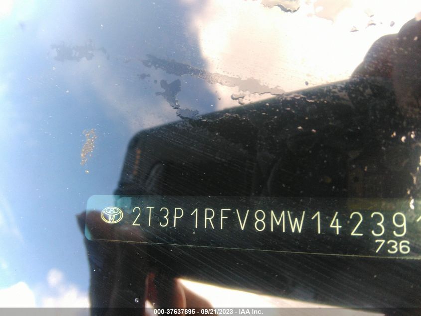 2021 TOYOTA RAV4 XLE - 2T3P1RFV8MW142391